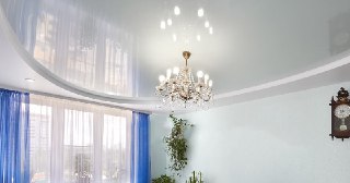 Глянцевый потолок Нижнеудинск, цена от 4438 руб.
